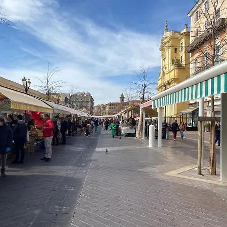 Very Central With Terrace Appartement *