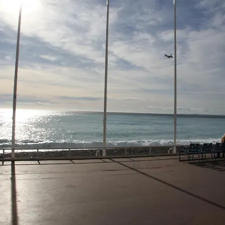 Appartement Very Central With Terrace