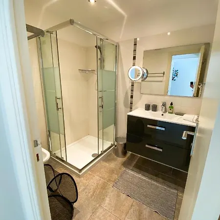 Apartament Very Central With Terrace *